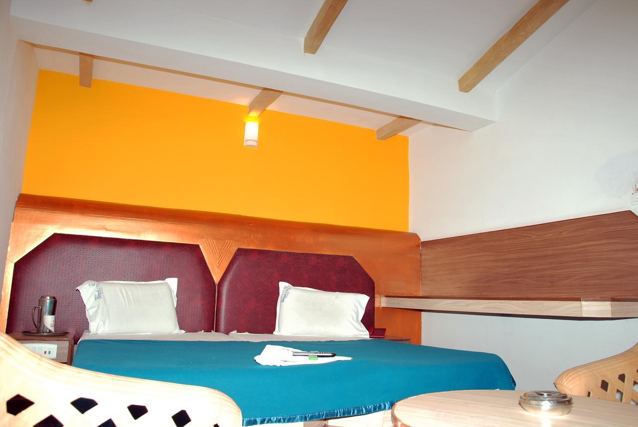 מדוראי Hotel Temple City מראה חיצוני תמונה
